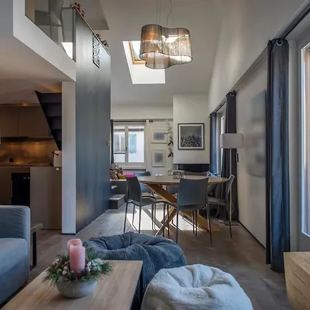 Deluxe With Mezzanine Apartment