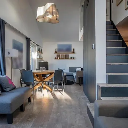 Deluxe With Mezzanine *