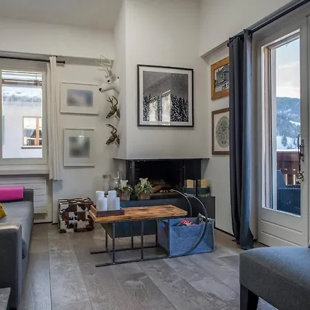 Deluxe With Mezzanine Apartment *